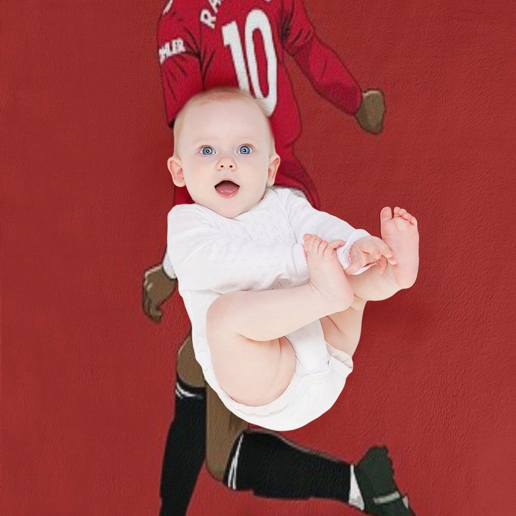 Marcus Rashford Header Shrink-resistant Throw Blanket