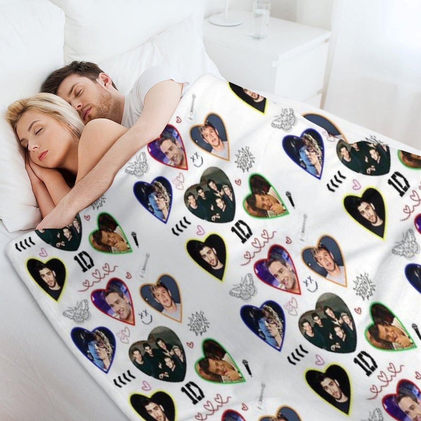 ONE DIRECTION Compact Throw Blanket