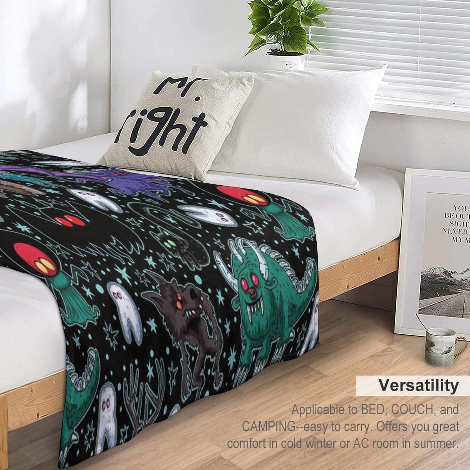 Cryptids Night Black Comfort Throw Blanket