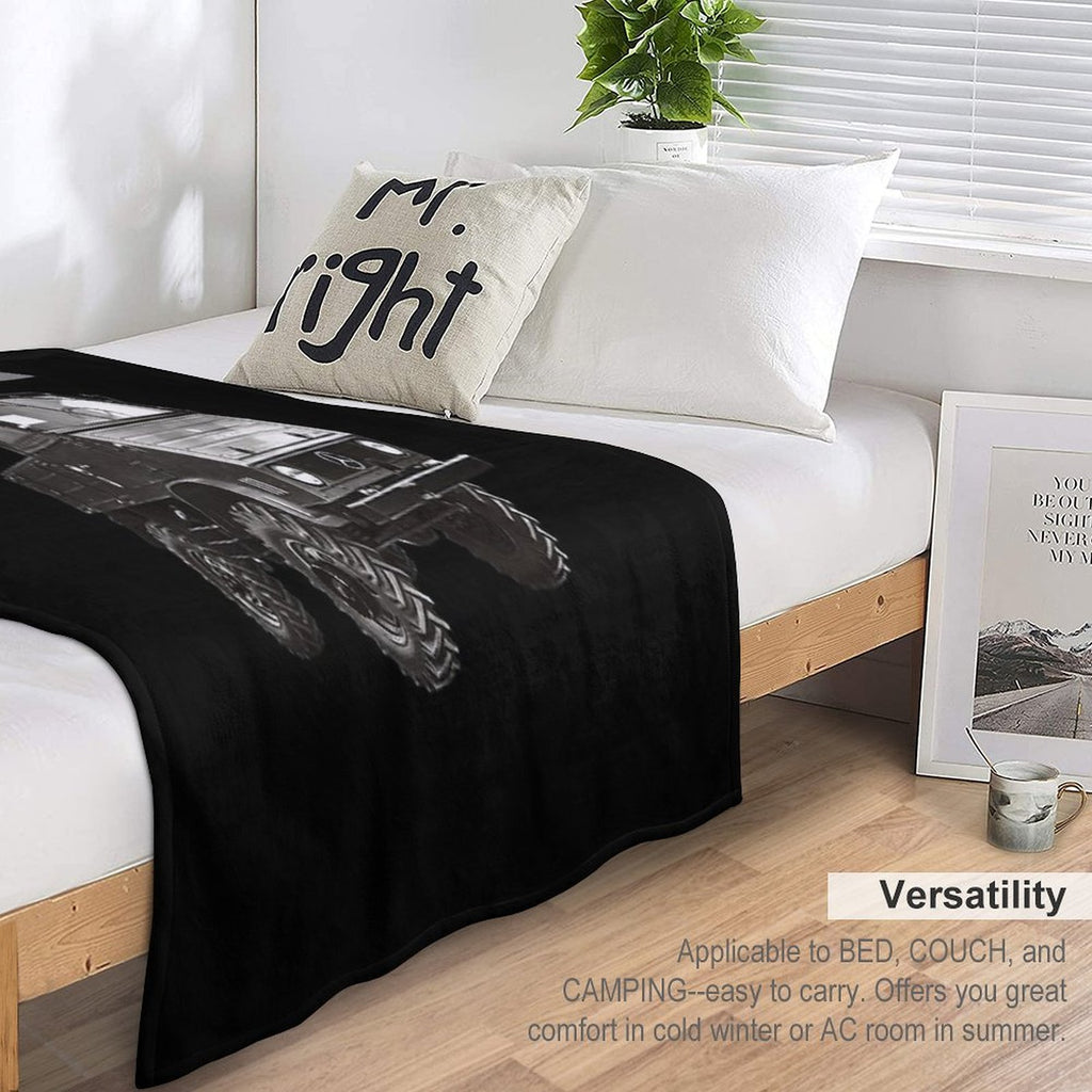 UNIMOG Oldschool (on Black) Comfort Throw Blanket
