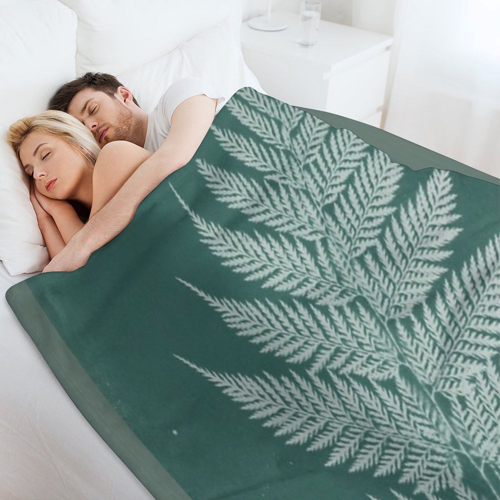 Green Fern Anti-pilling Throw Blanket