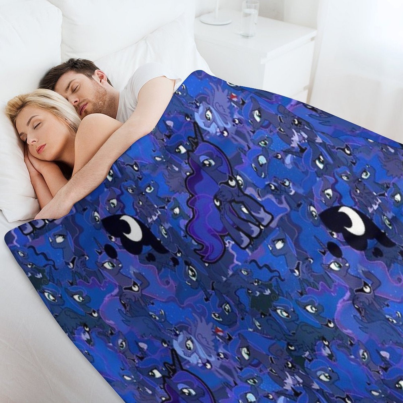 Princess Luna Velvety-soft Throw Blanket
