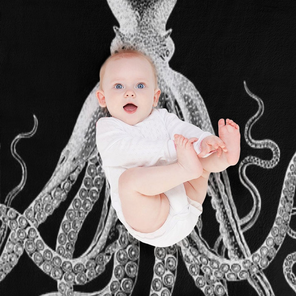 Octopus  Vintage Octopus  Tentacles  Sea Creatures  Nautical  Ocean  Sea  Beach  Black And White Comfort Throw Blanket