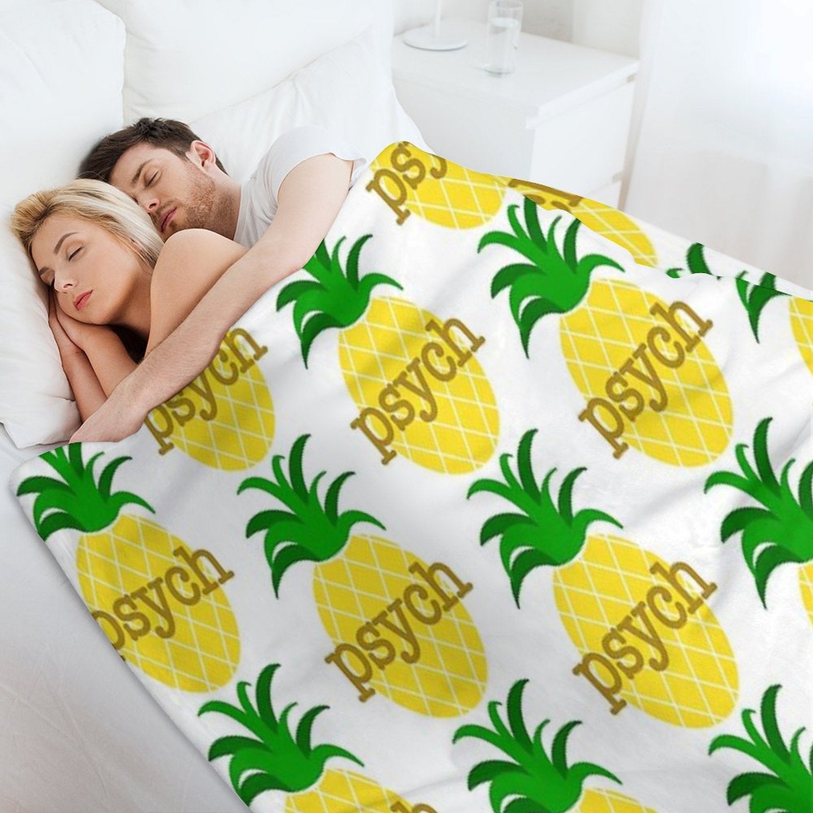 Psych Pineapple Machine-washable Throw Blanket