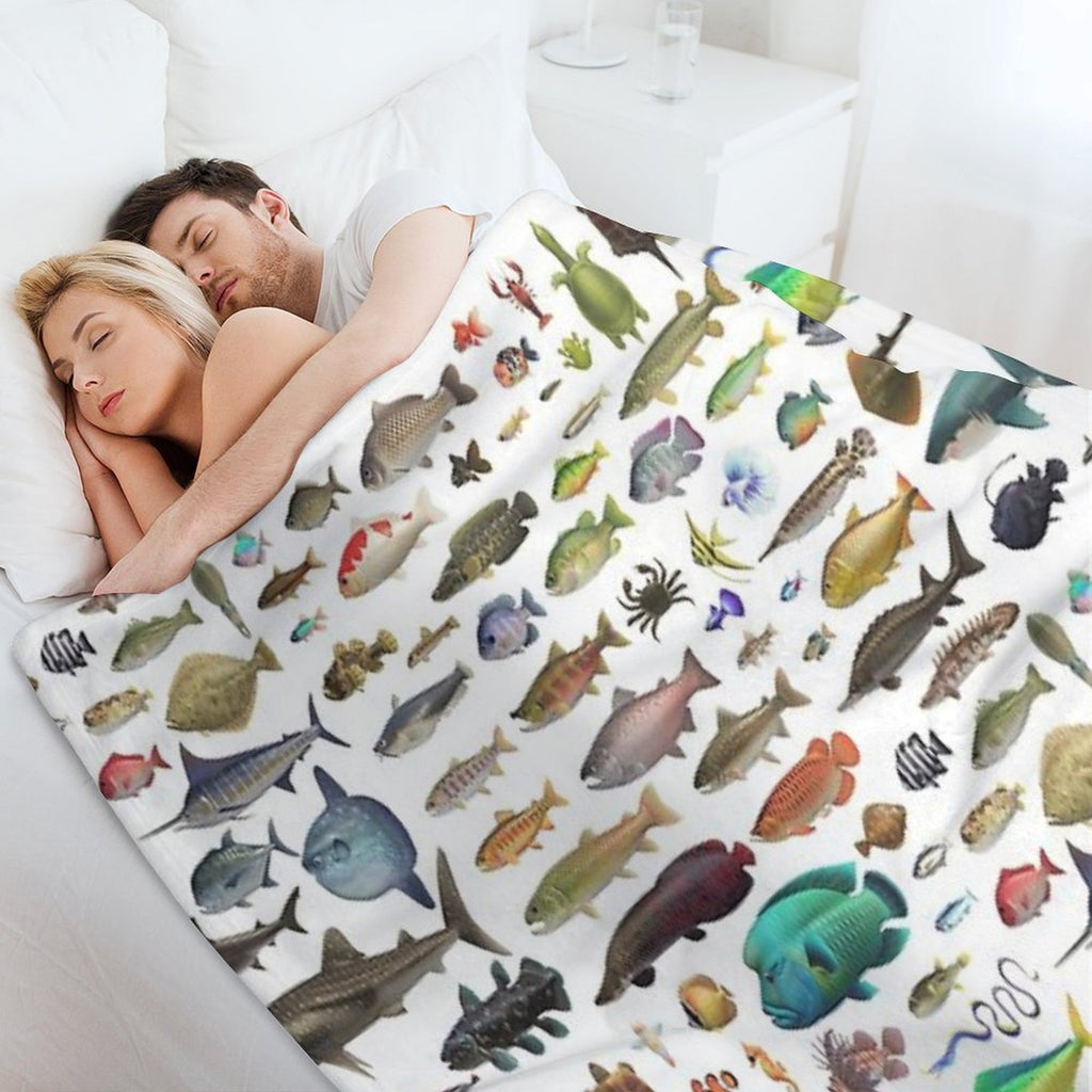 ALL FISH N STUFF Critterpedia Wrinkle-free Throw Blanket