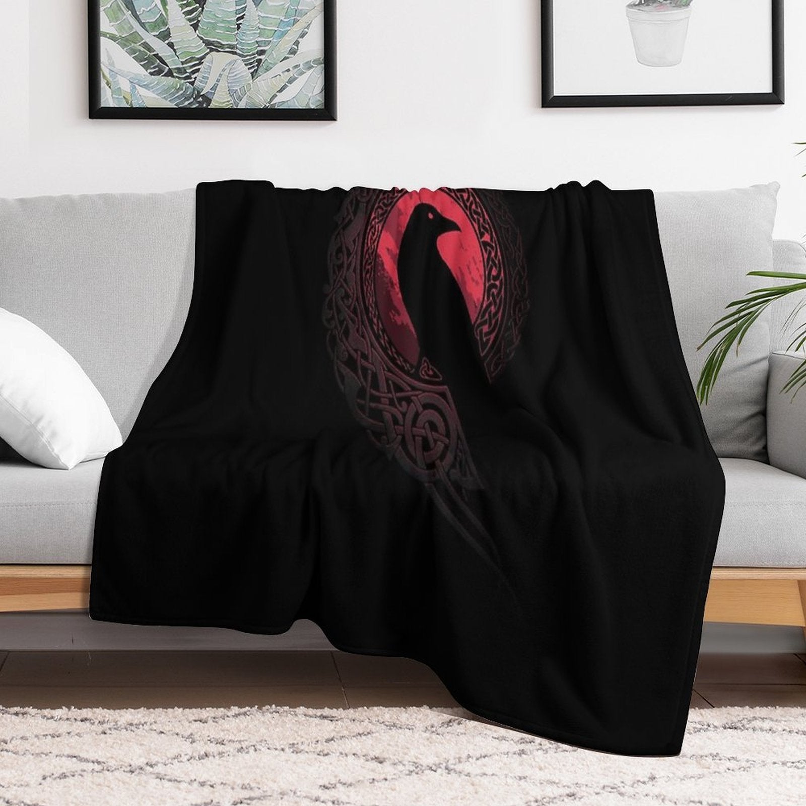 EDDA Plush Throw Blanket