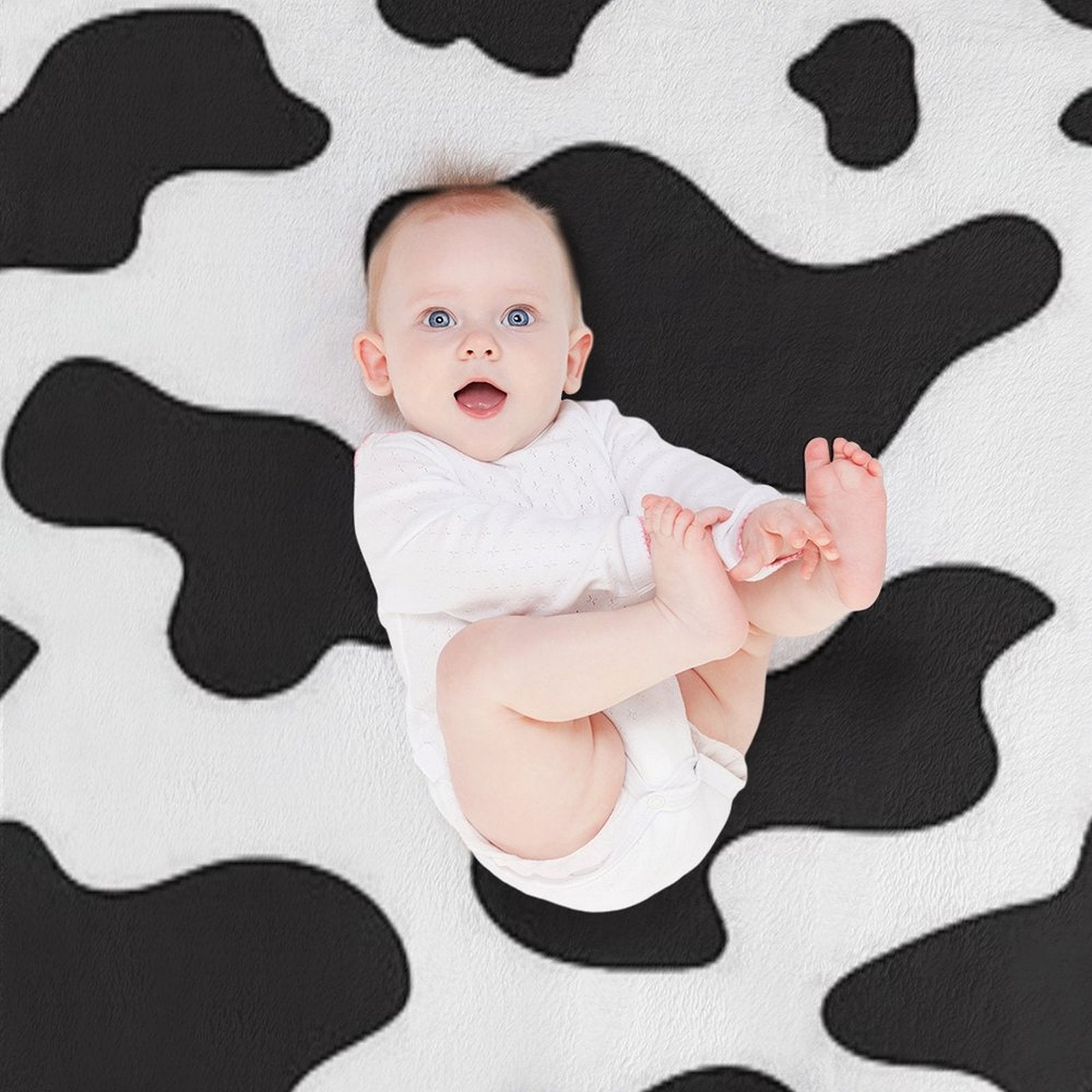 Cow Pattern Gift-ready Throw Blanket