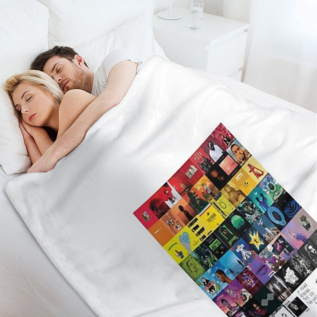 MUSIC COLLAGE Gift-ready Throw Blanket