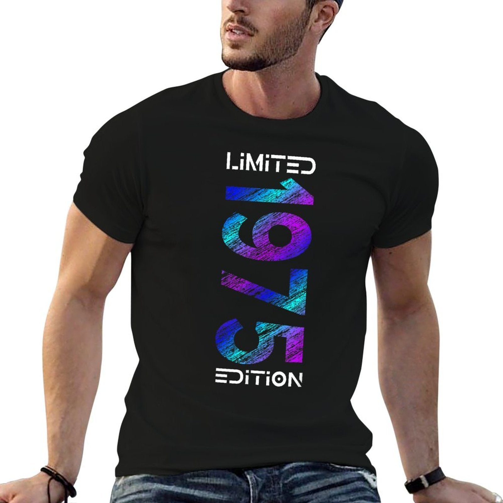 Limited Edition 1975 Man Woman 50th Birthday  Tagless Design T-Shirt