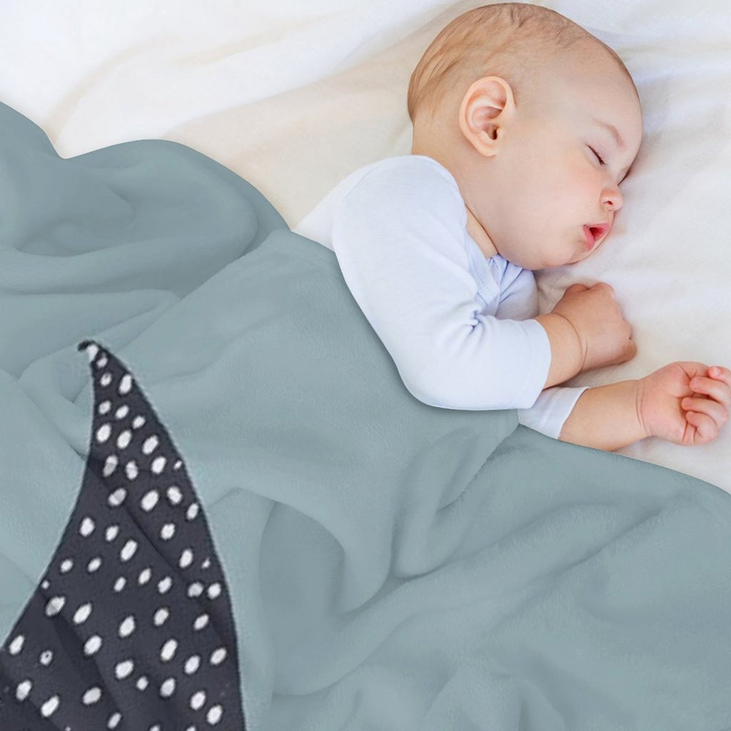 Stingray Fish Illustration Sustainable Throw Blanket