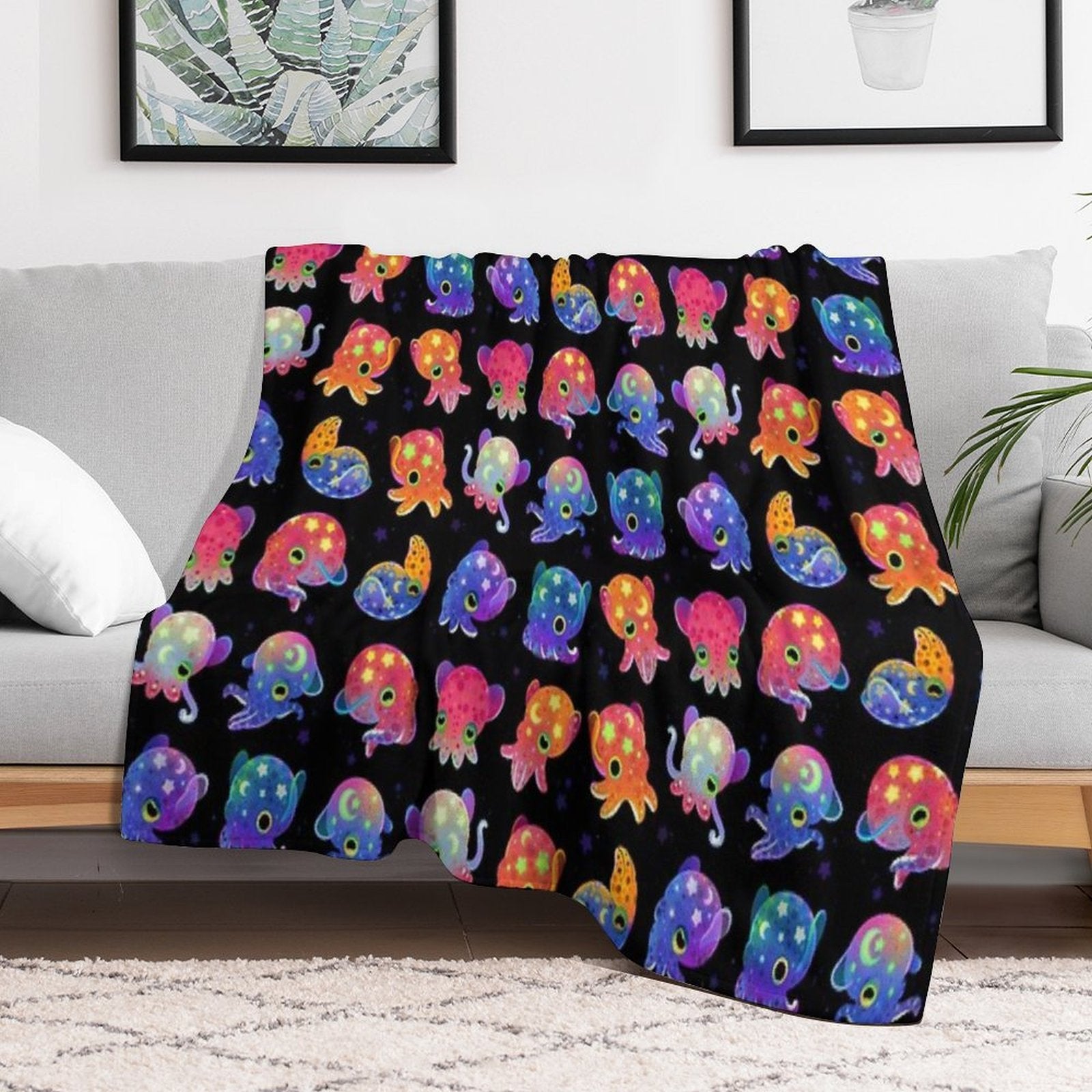 Bobtail Squid Gift-ready Throw Blanket