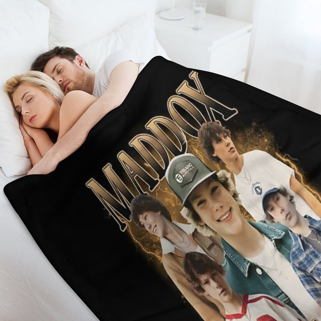Maddox Batson Vintage 90s Pop Country Concert 2025 Tour Durable Throw Blanket