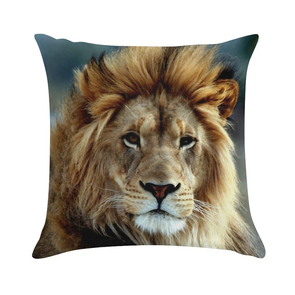 Majestic Lion Soft Durable Construction Throw Pillow