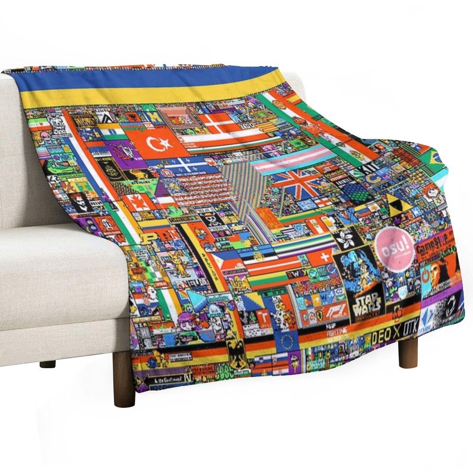 R Place Wrinkle-free Throw Blanket