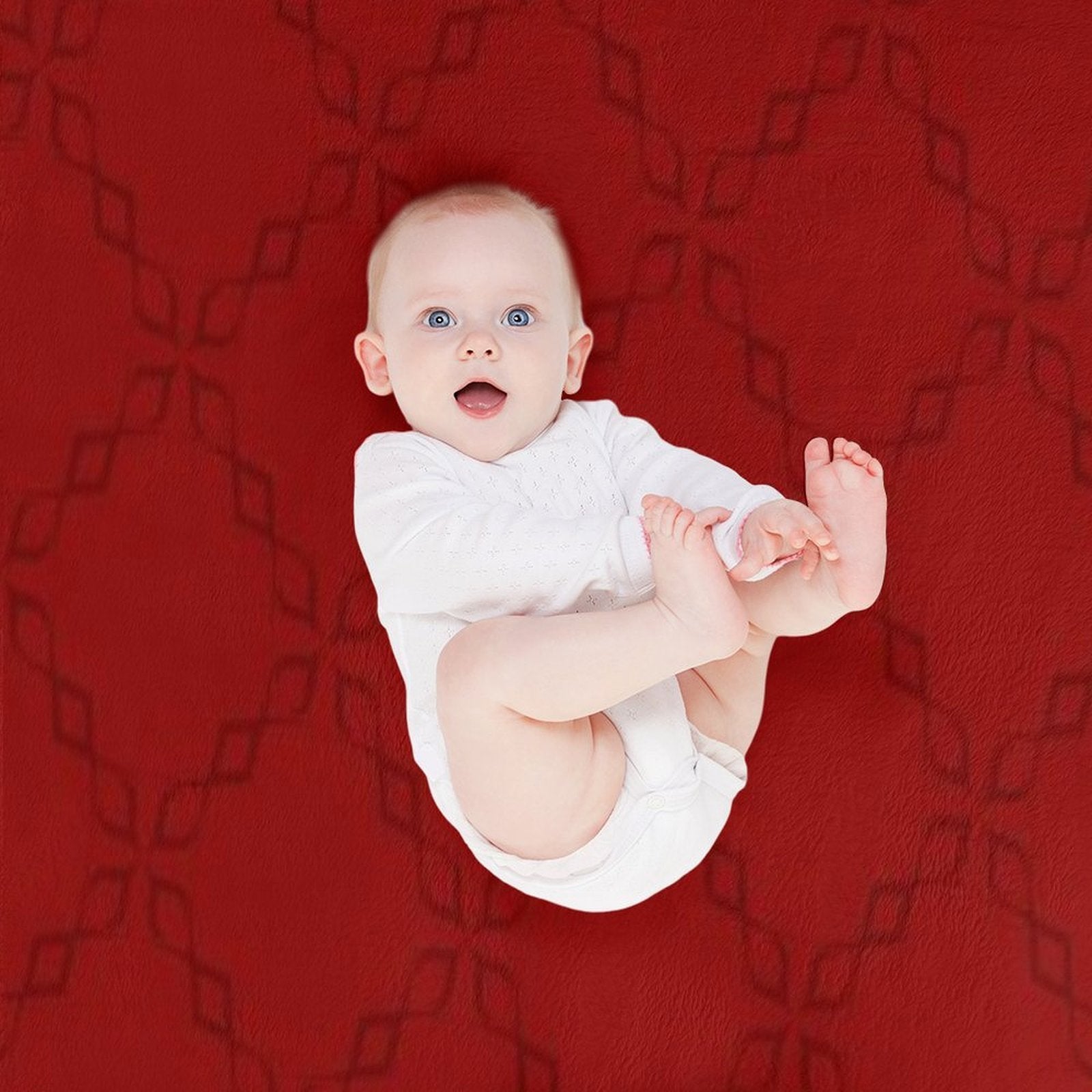 Red Background Circle Chain Durable Throw Blanket