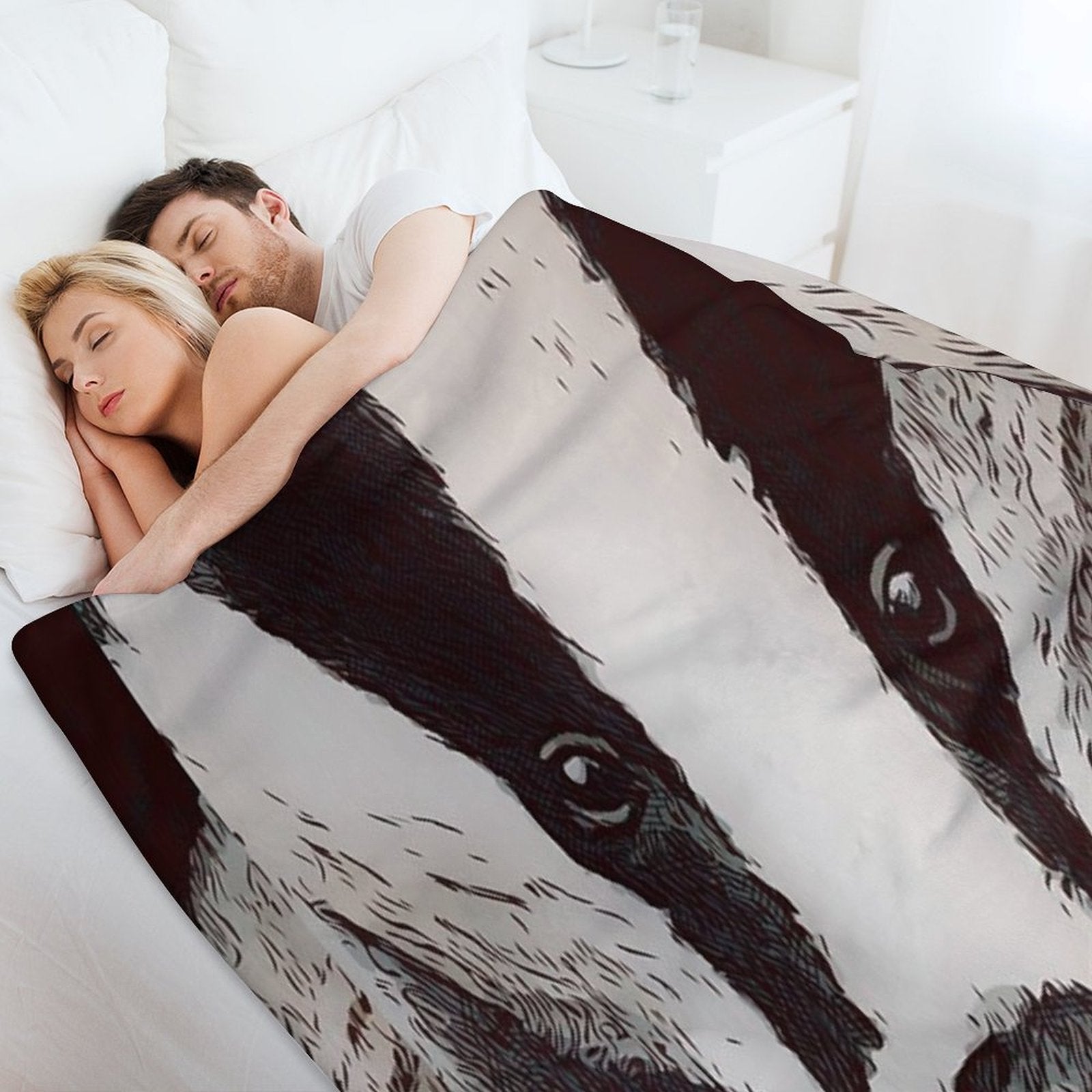 Badger Wrinkle-free Throw Blanket