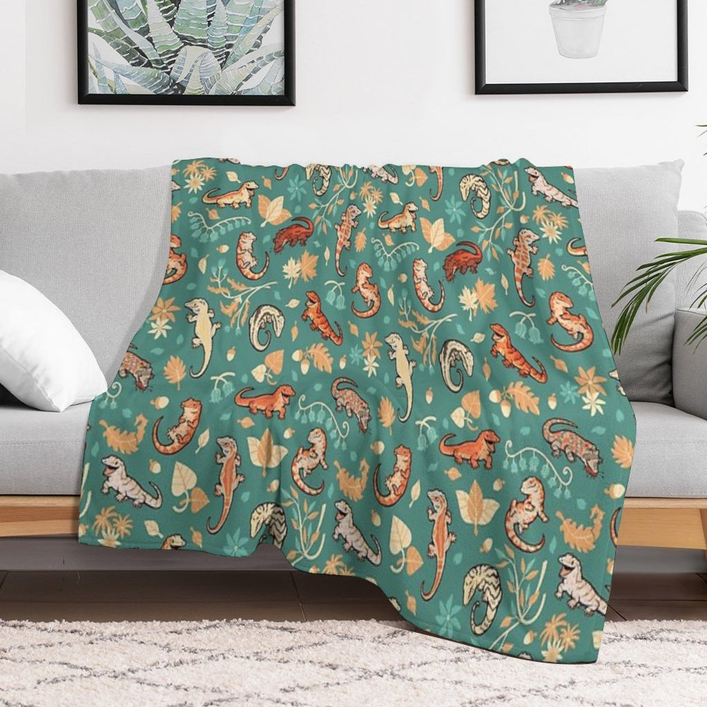 Autumn Geckos in Green Shrink-resistant Throw Blanket