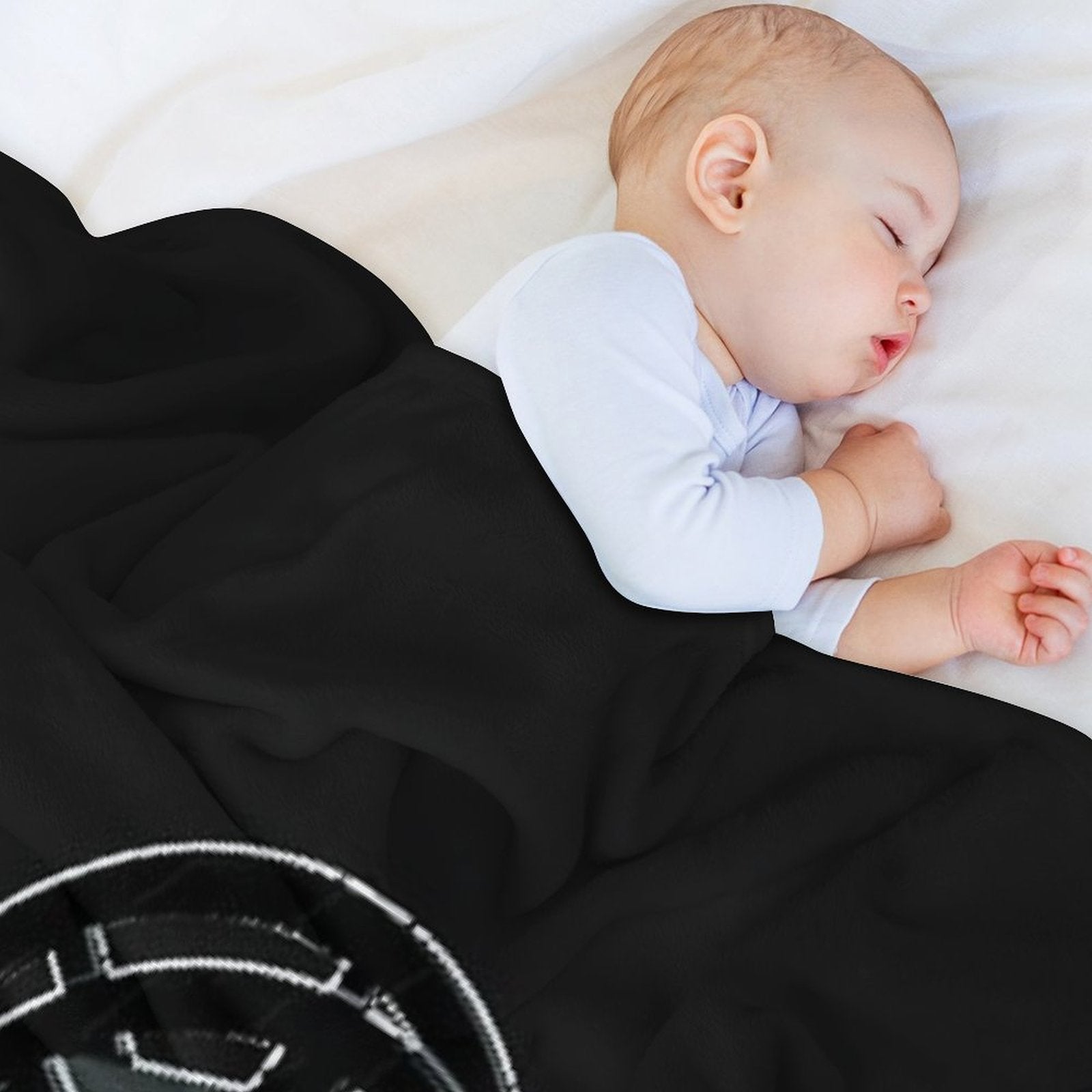 Established 1886 Wrinkle-free Throw Blanket