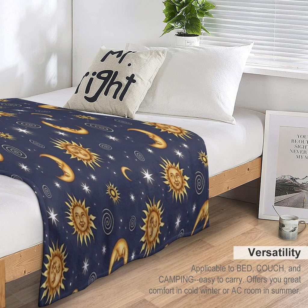 Vintage Celestial Pattern Wrinkle-free Throw Blanket