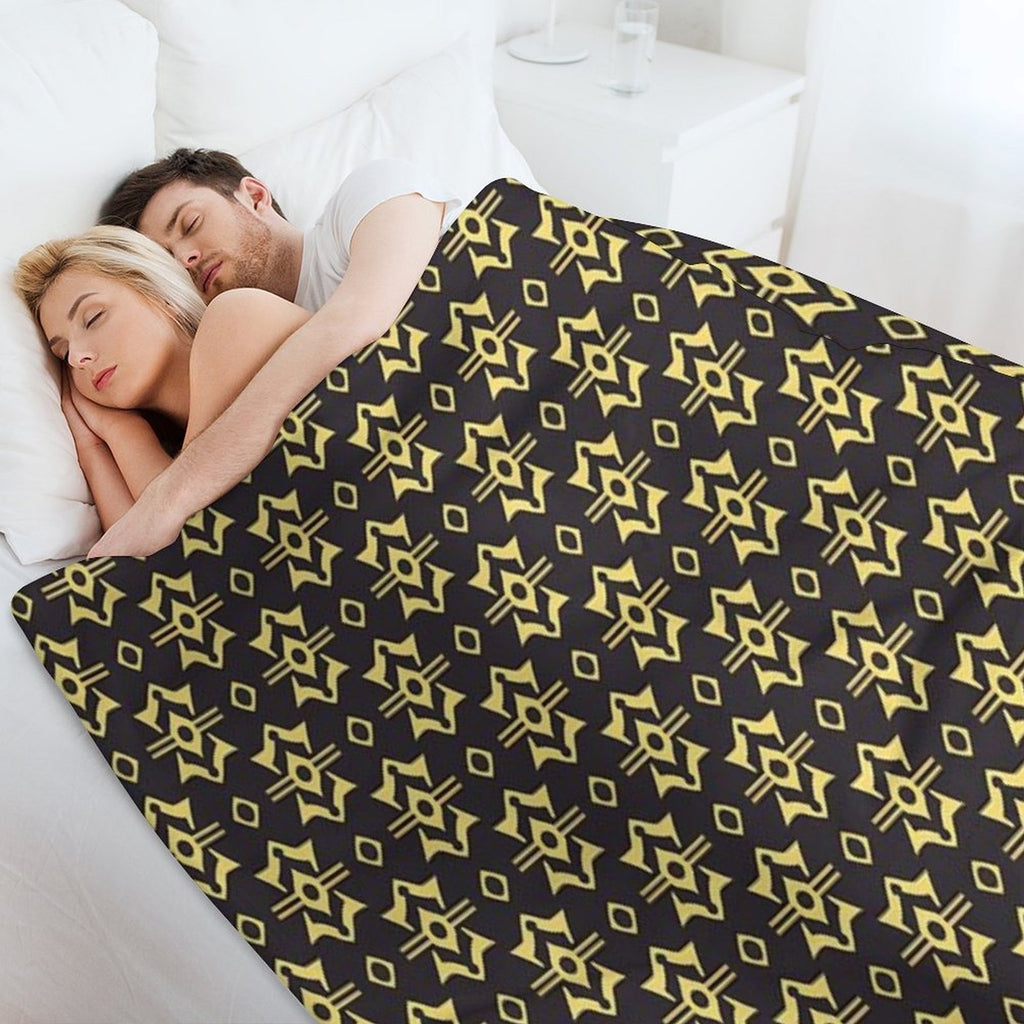 Repeating Pattern Comfort Throw Blanket