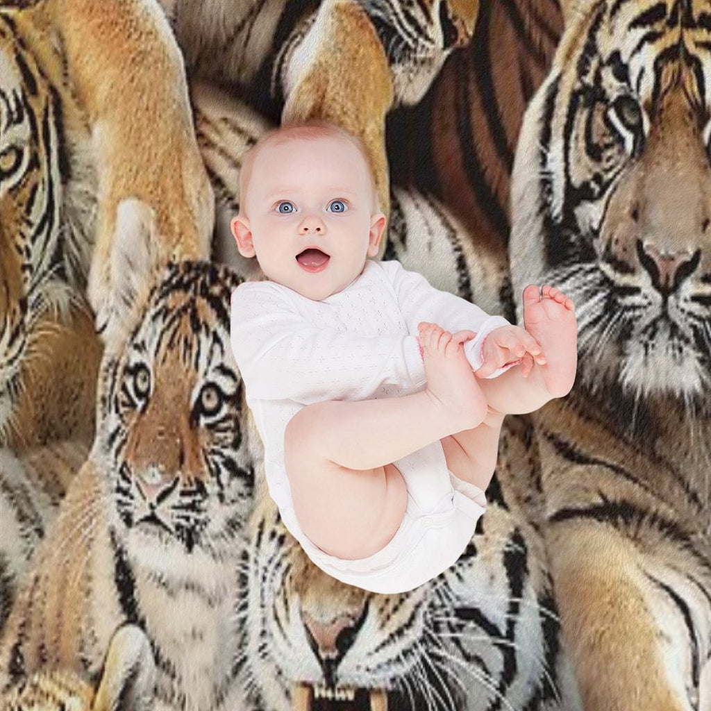 Tigers Gift-ready Throw Blanket