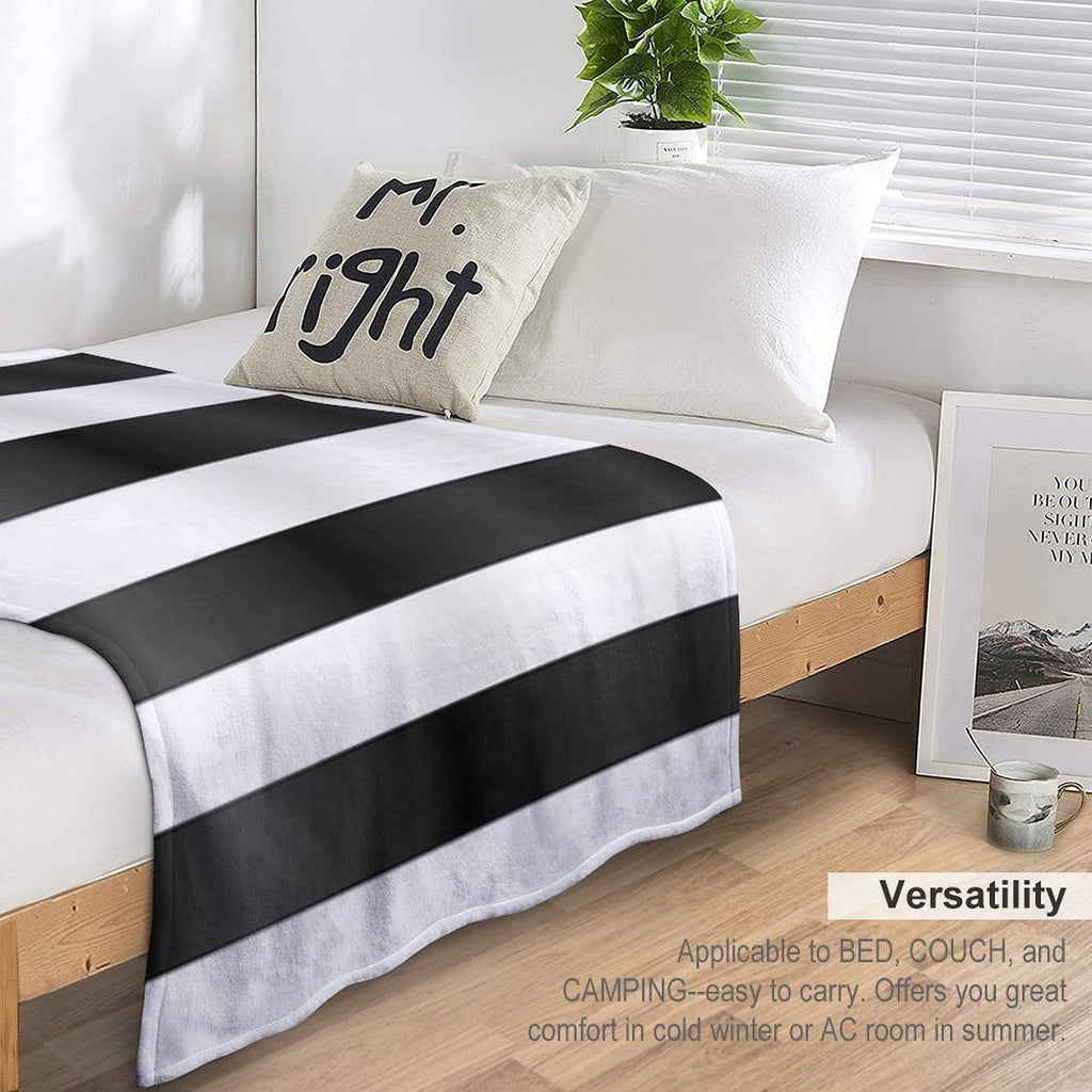 Drapeau Breton Lightweight Throw Blanket