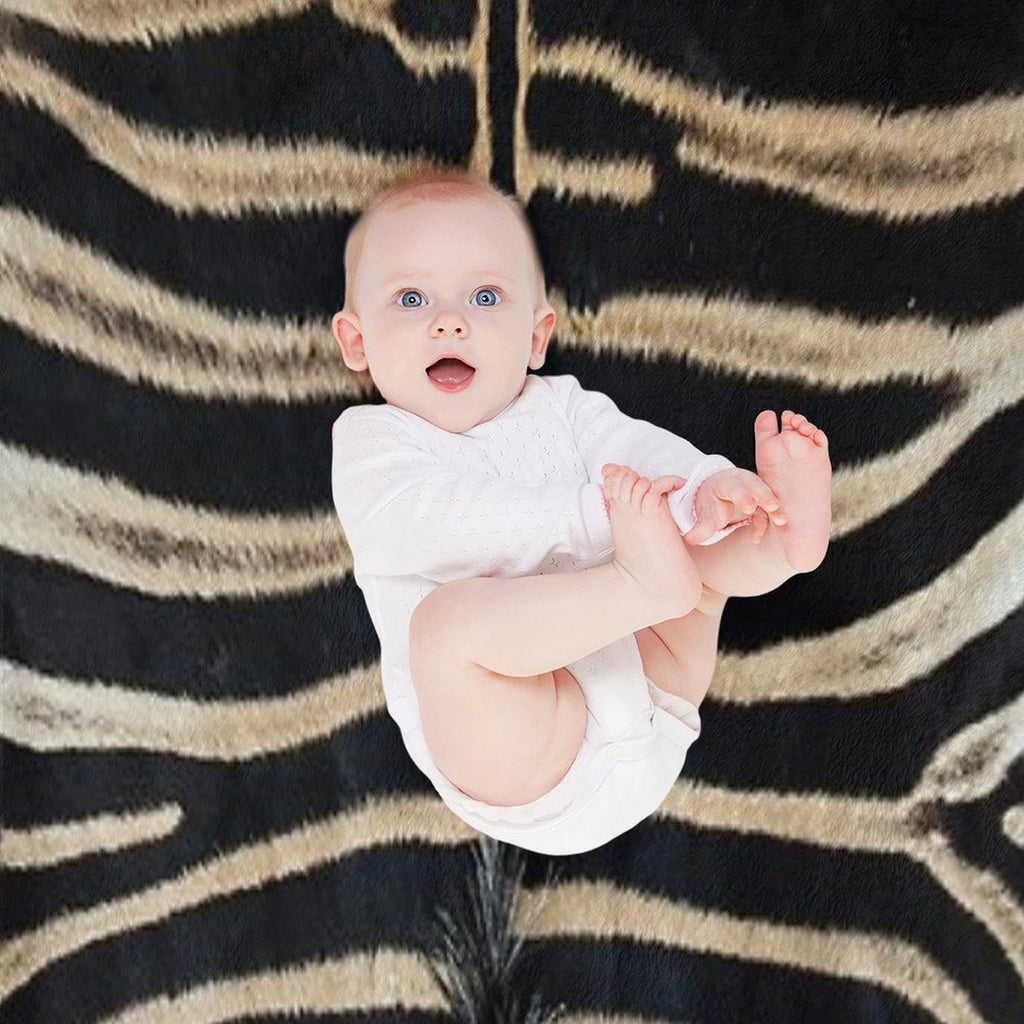 Zebra Pattern (highest Resolution & Quality) Machine-washable Throw Blanket