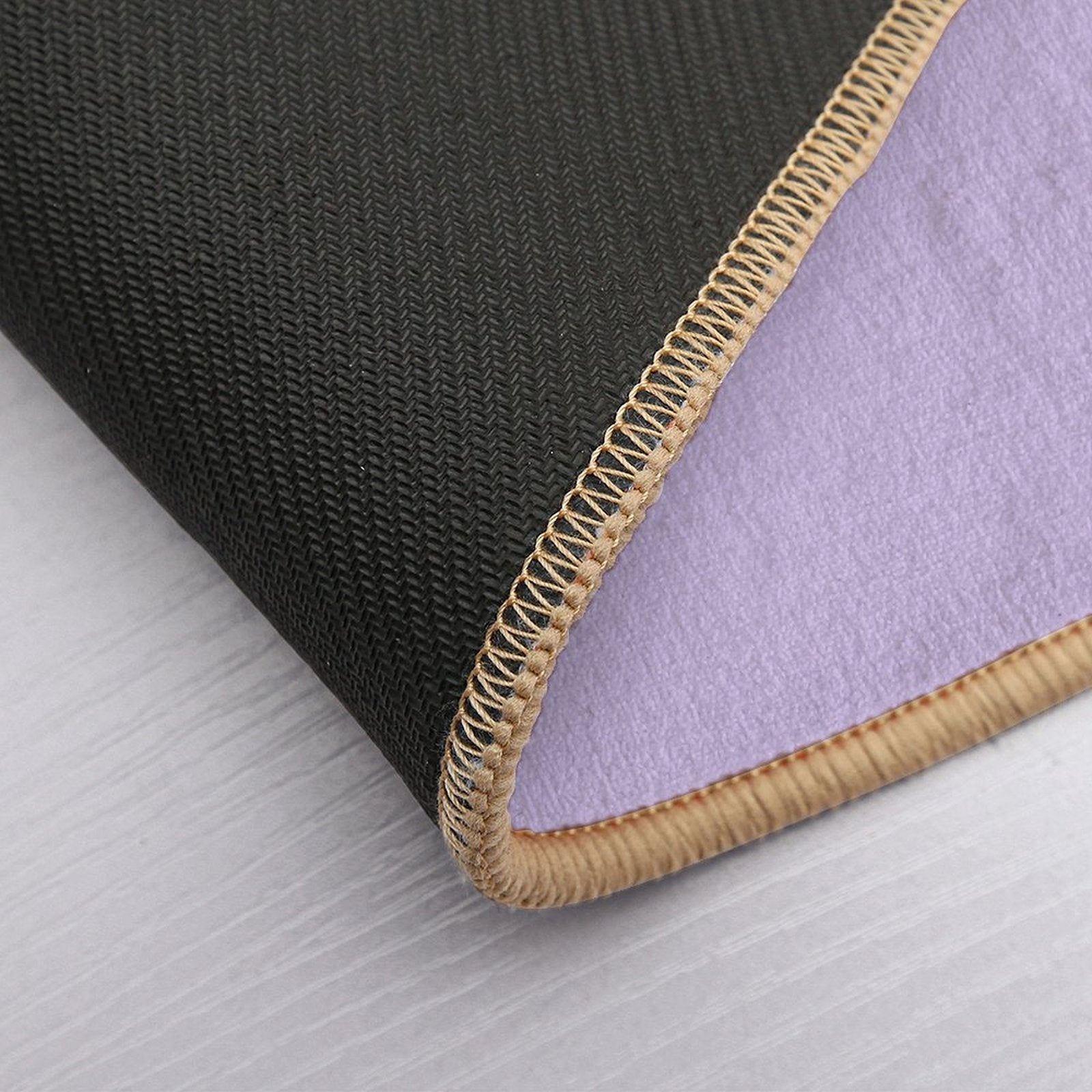 Hiya I  Fade-Resistant Bath Mat