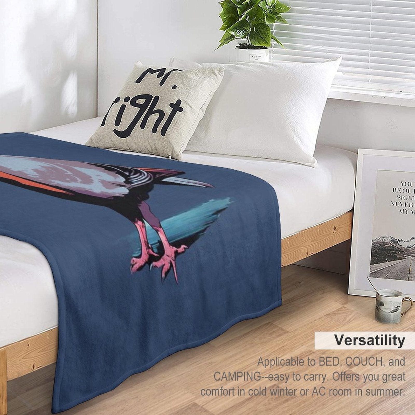 Navy Pigeon Pop-art Illustration Velvety-soft Throw Blanket
