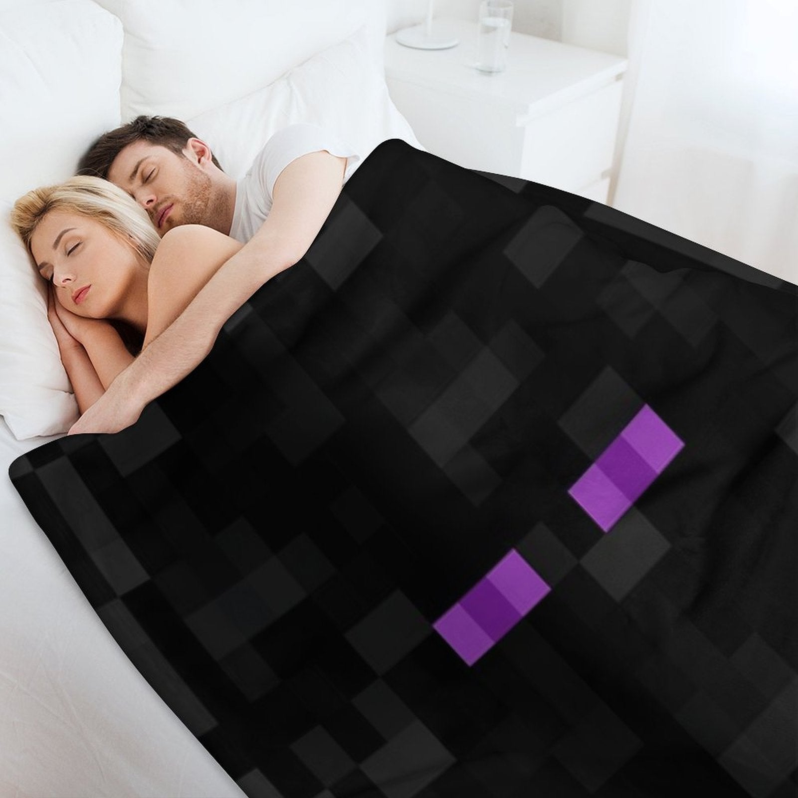 Enderman Pattern Comfort Throw Blanket