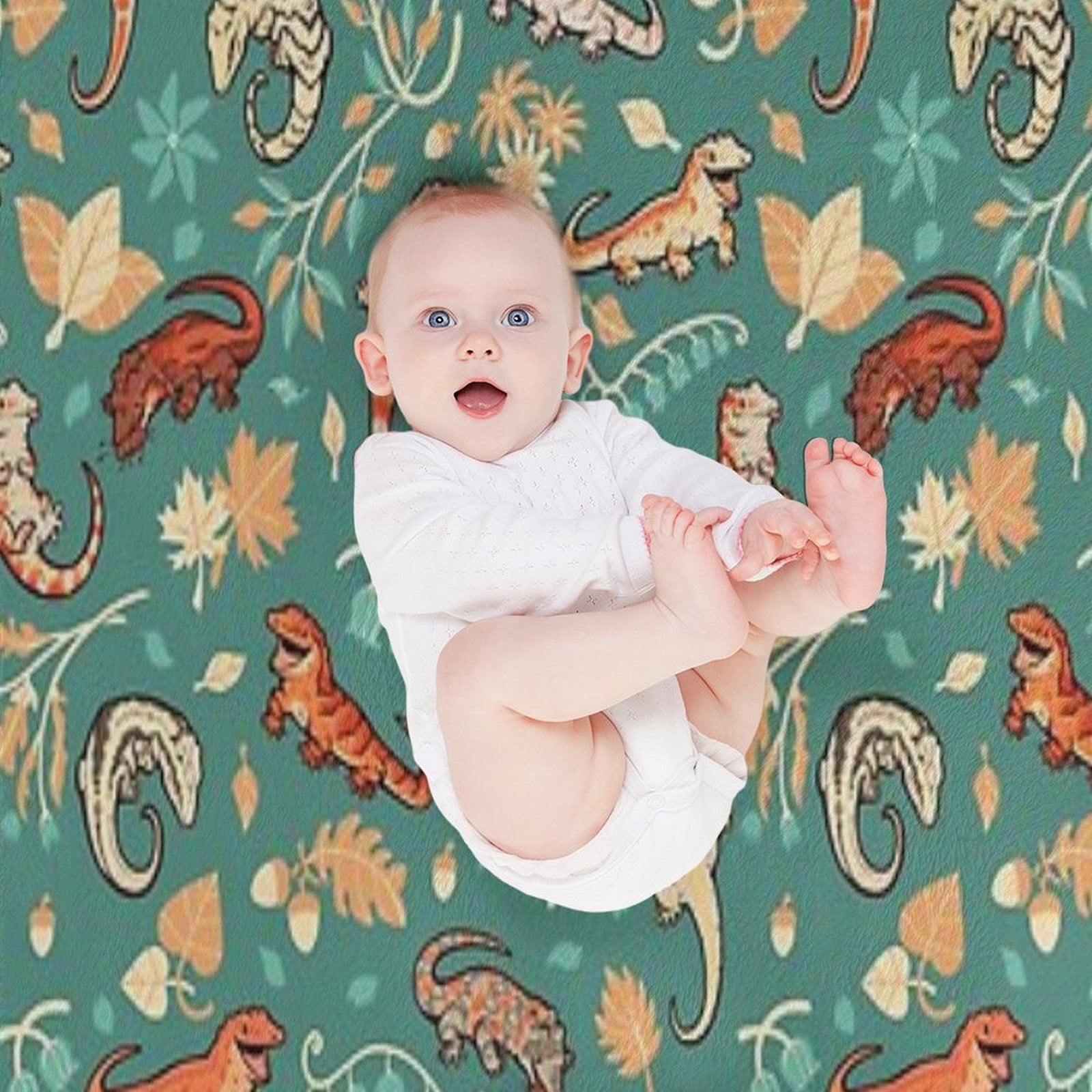 Autumn Geckos in Green Durable Throw Blanket