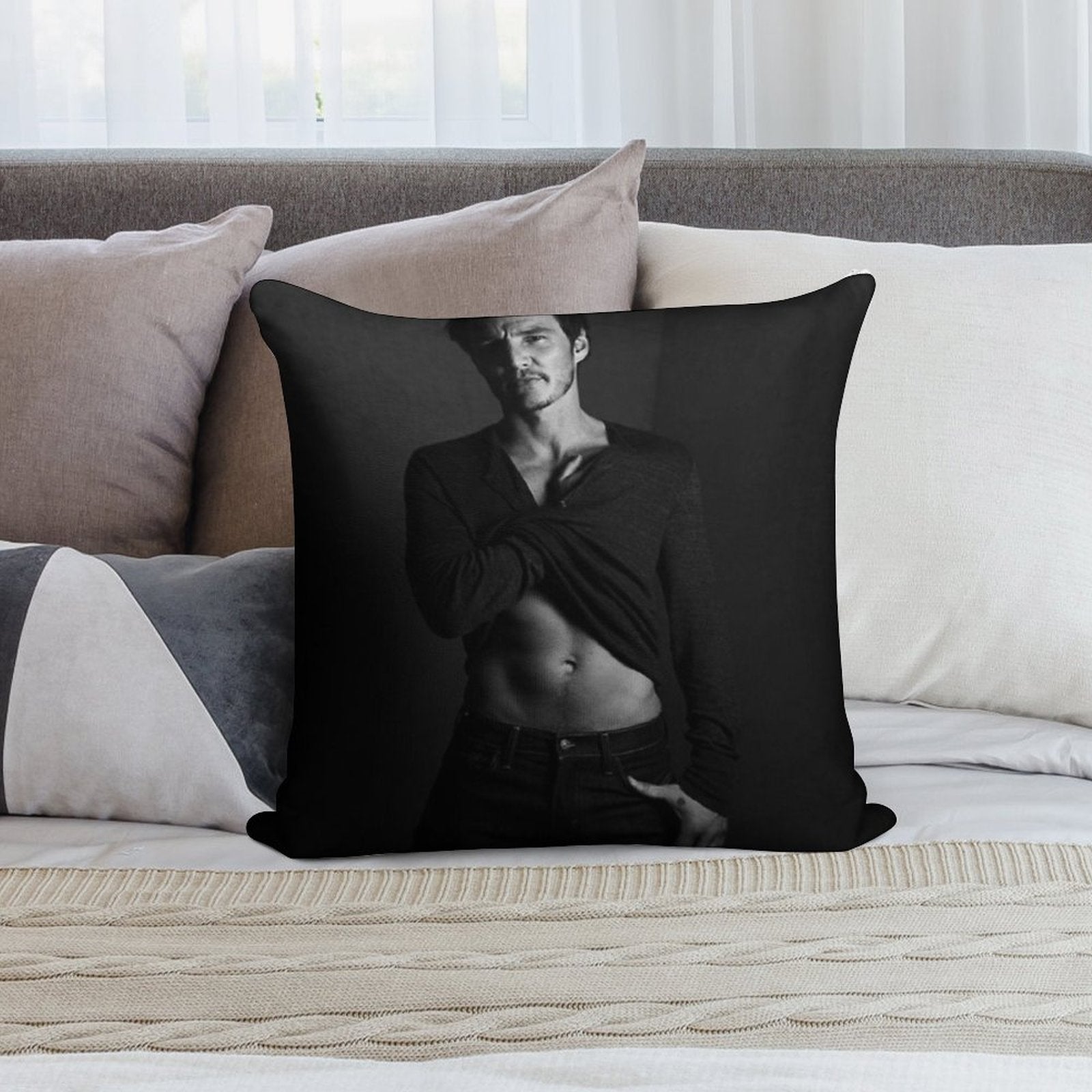Pedro Pascal - BW I Soft Skin-Friendly Throw Pillow