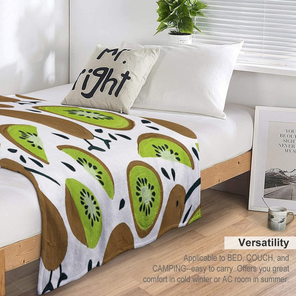 Kiwis & Kiwis Lightweight Throw Blanket