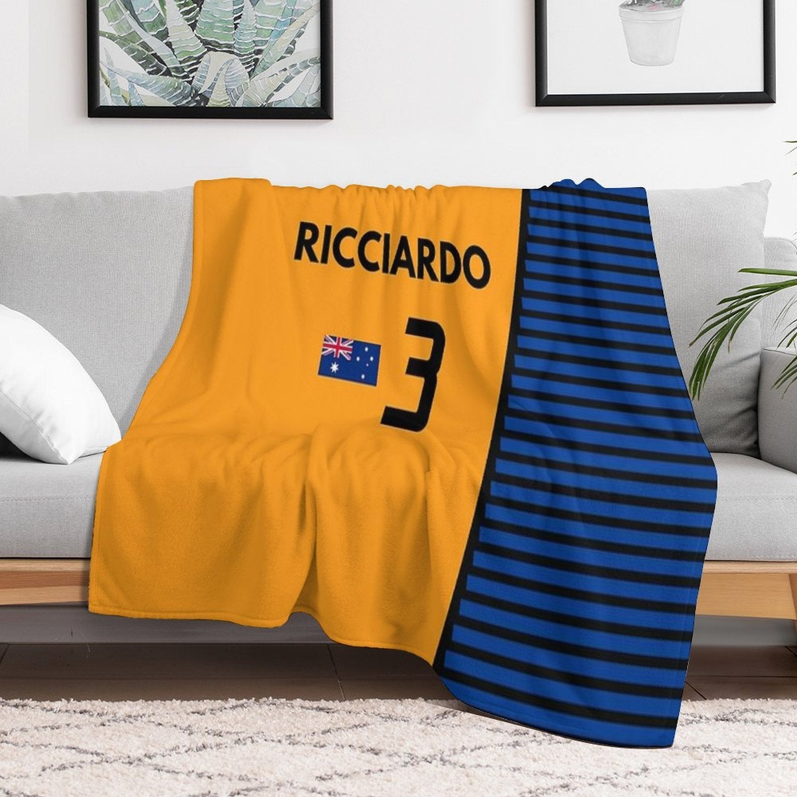 F1 2021 - #3 Ricciardo Comfort Throw Blanket