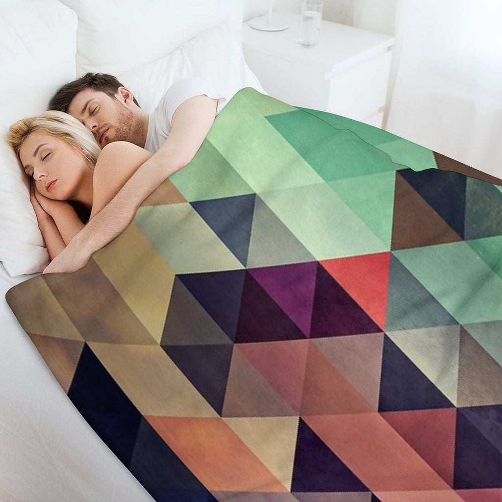 74  Tryypyzoyd Travel-friendly Throw Blanket