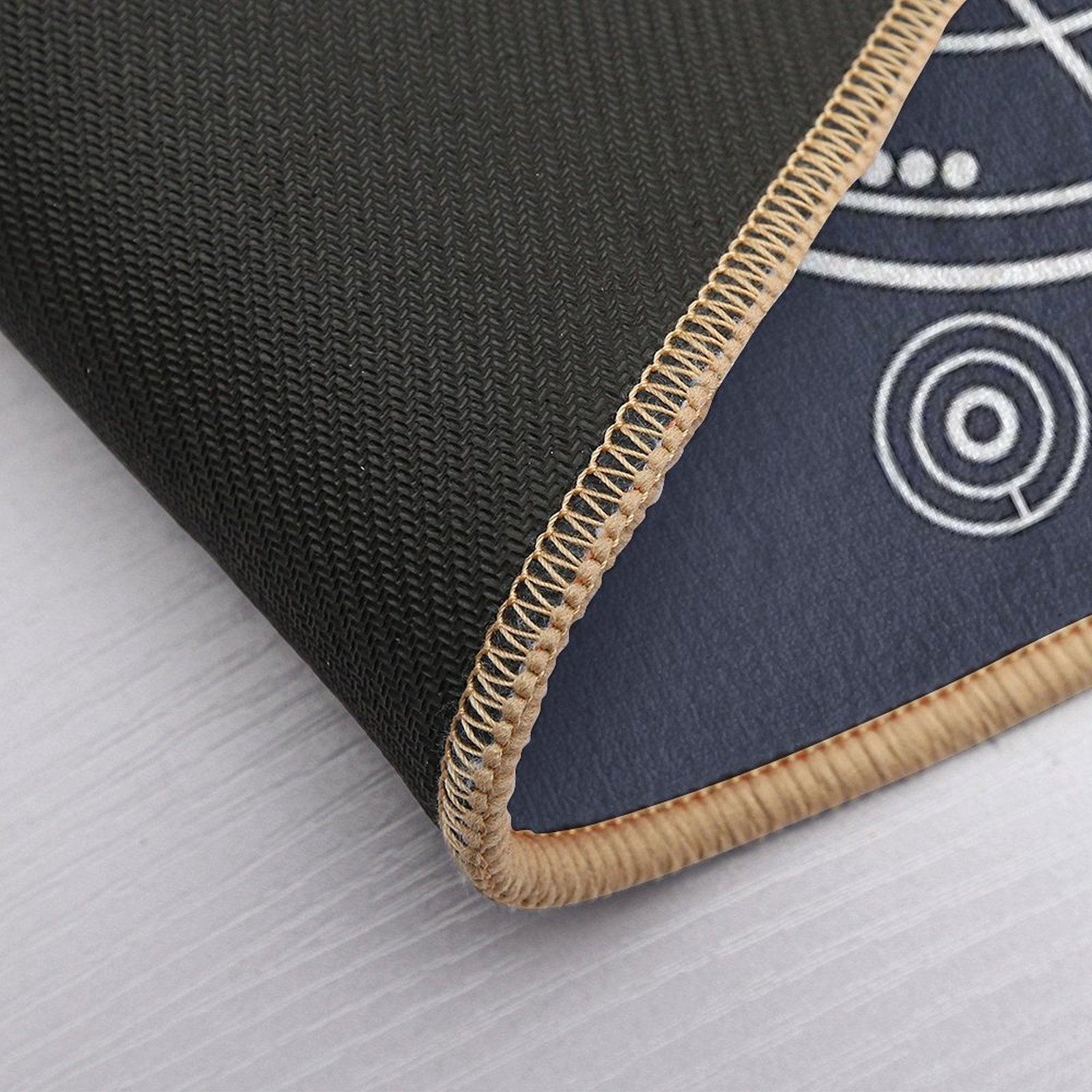 Allons-y! White  Odorless Bath Mat