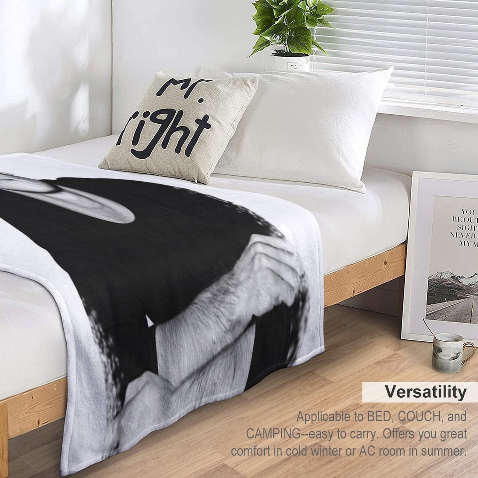Dylan O'Brien Machine-washable Throw Blanket