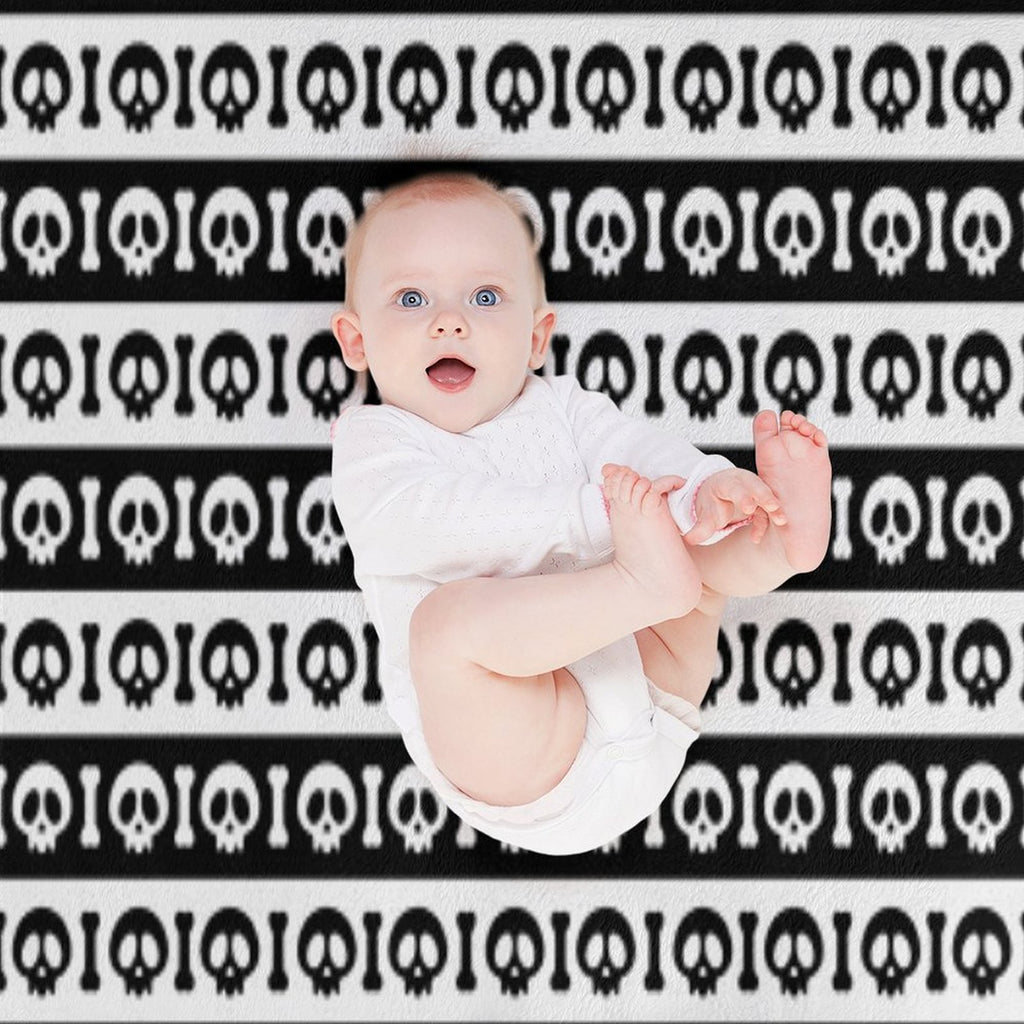 Skeleton Stripes - Black And White Easy Care Throw Blanket