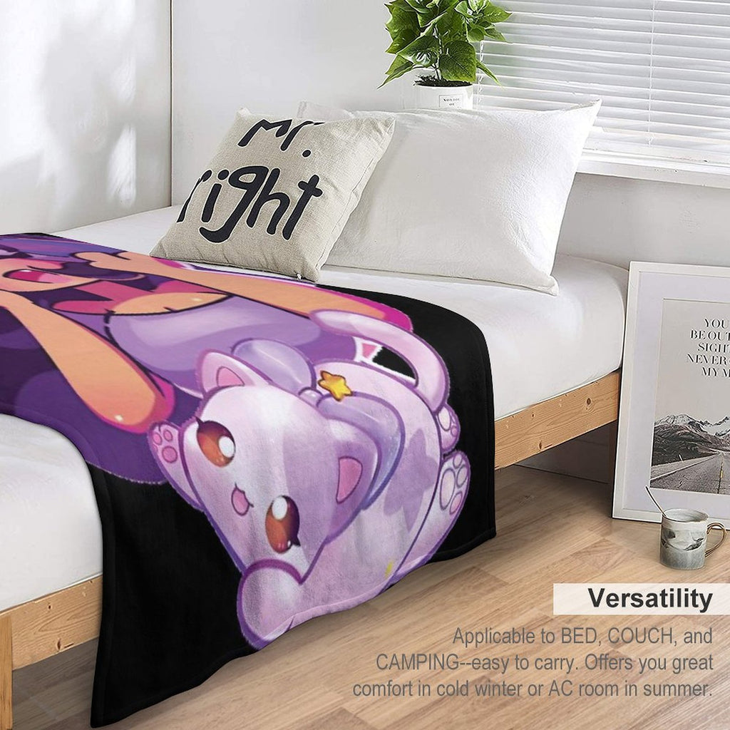 Aphmau with Cat Gift-ready Throw Blanket