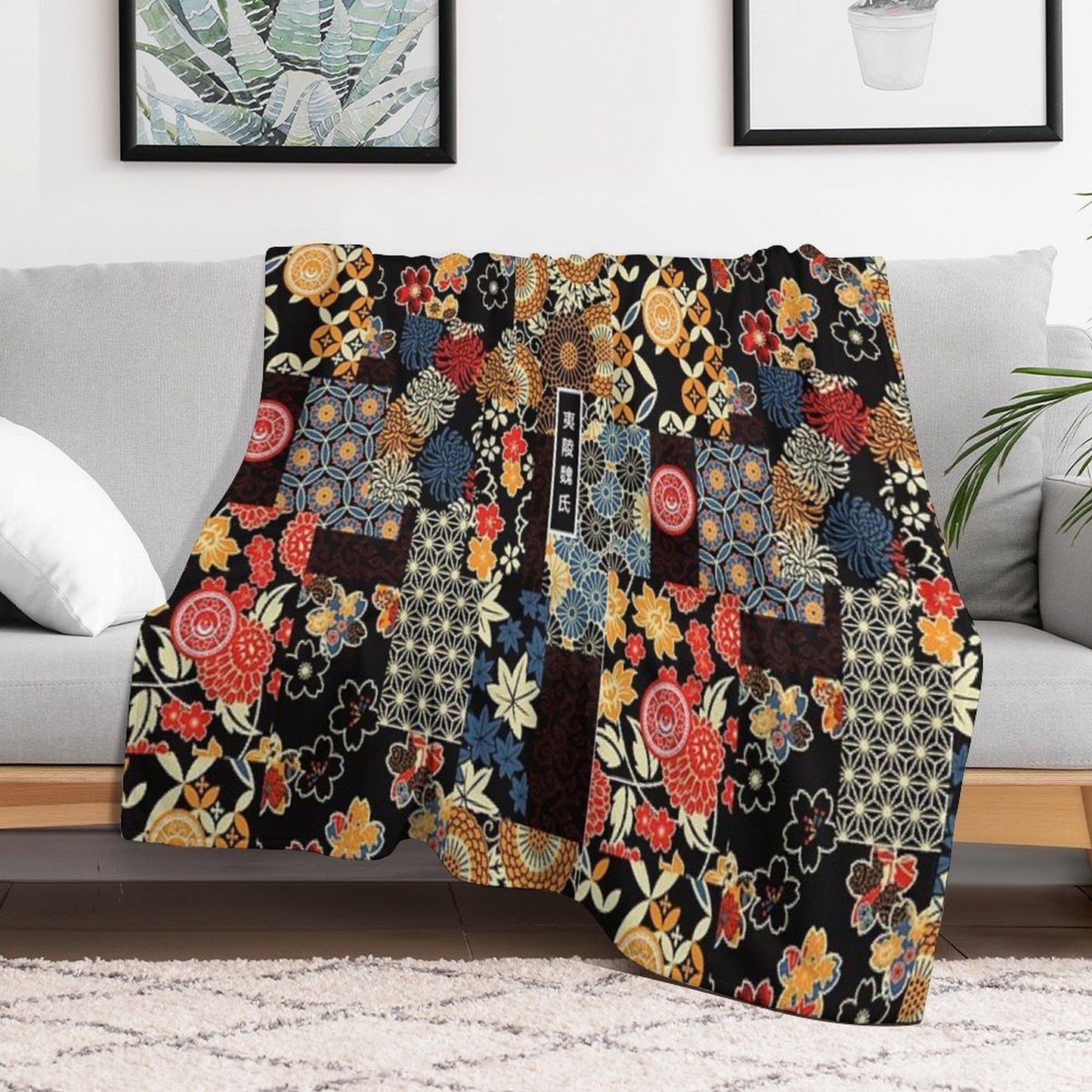 Yiling Wei Kimono [SEAMLESS] Wrinkle-free Throw Blanket