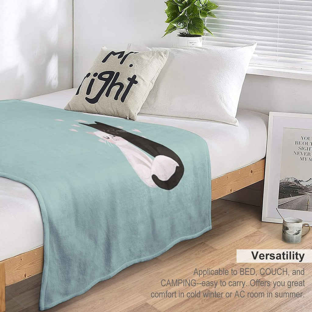 Catlove Eco-conscious Throw Blanket