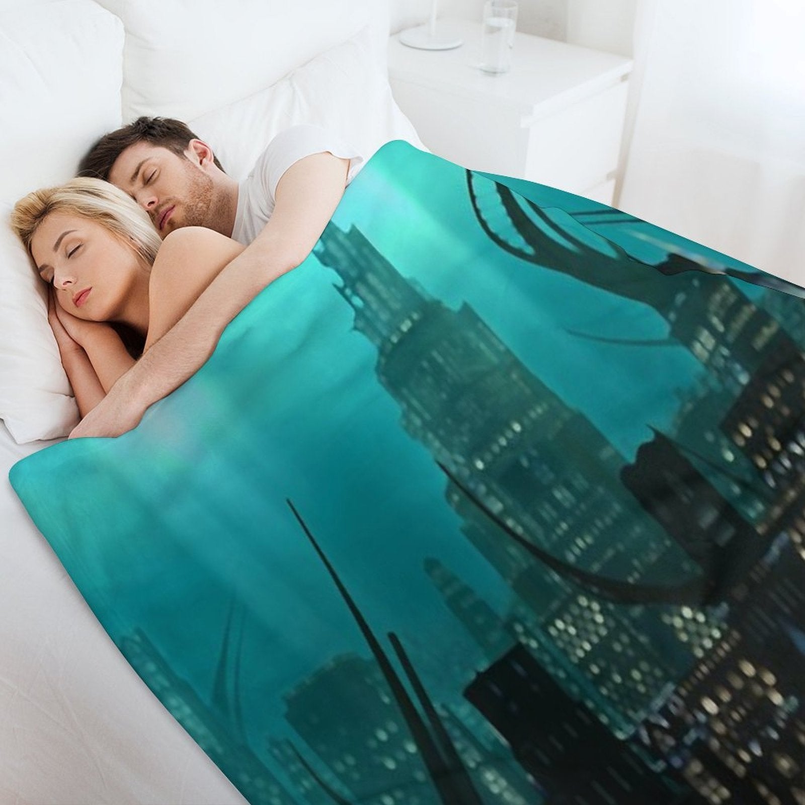 Amaurot Sustainable Throw Blanket