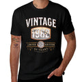 40 Years Old Vintage 1982 Limited Edition 40th Birthday  Ribbed Collar T-Shirt