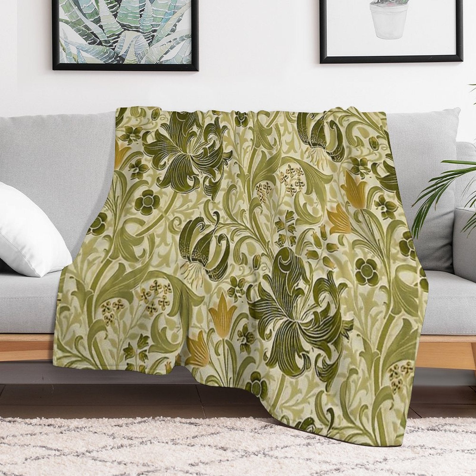 William Morris - Honeysucklea 'No,02. Lightweight Throw Blanket
