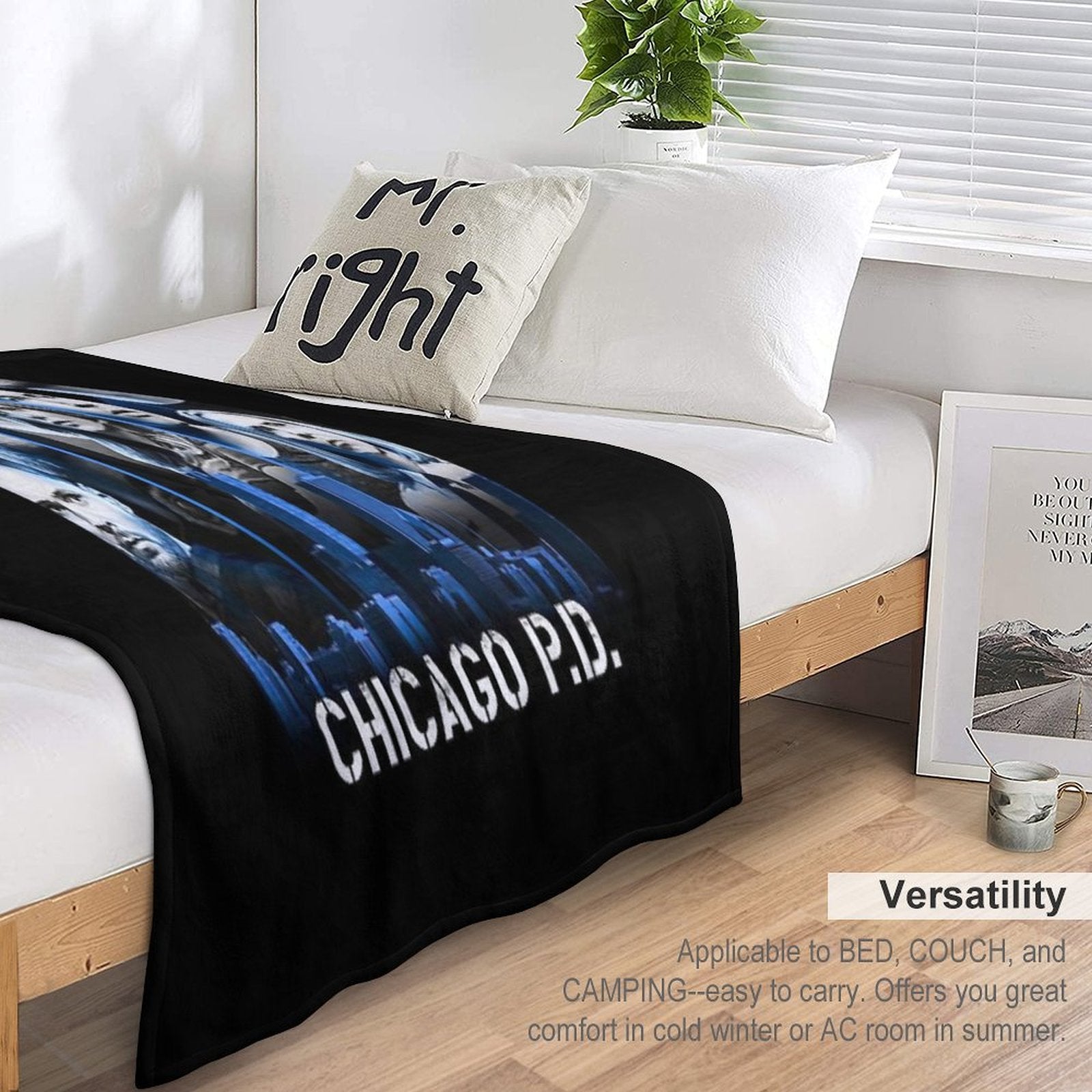 Black Graphic Chicago Med.Thank You For The Memories Signatures Lightweight Throw Blanket