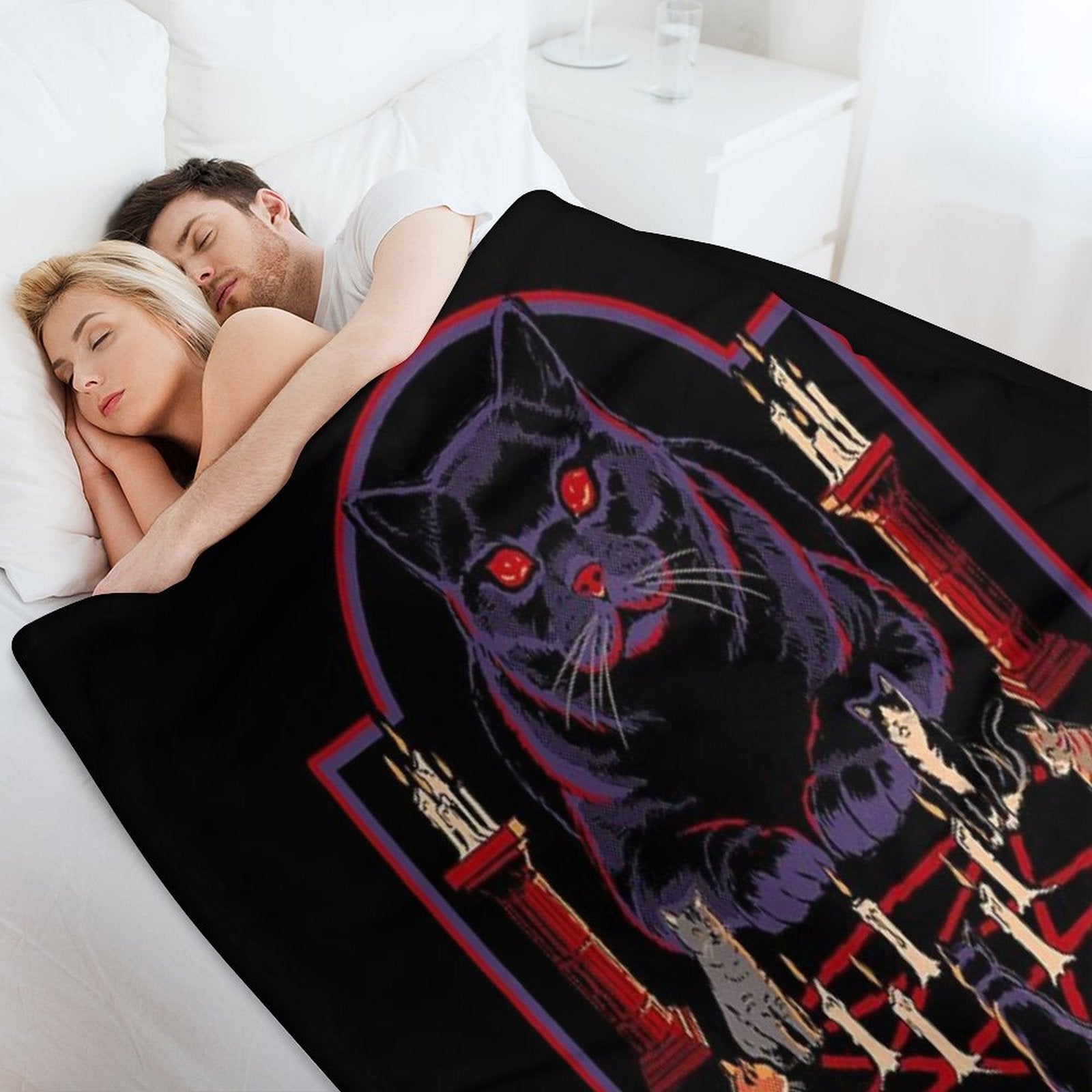 Lucipurr Compact Throw Blanket