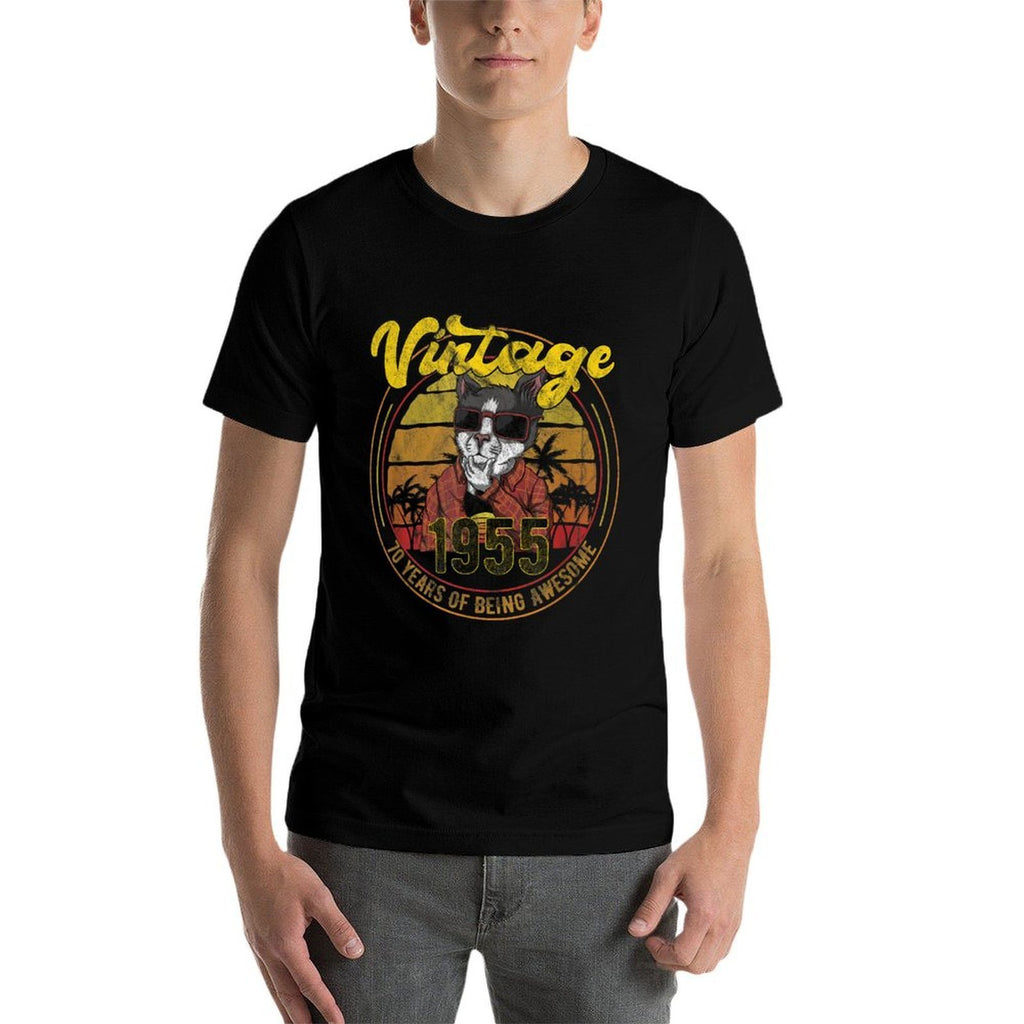 70 Year Old Gifts Vintage Cat Lover 1955 70th Birthday  High-quality Stitching T-Shirt