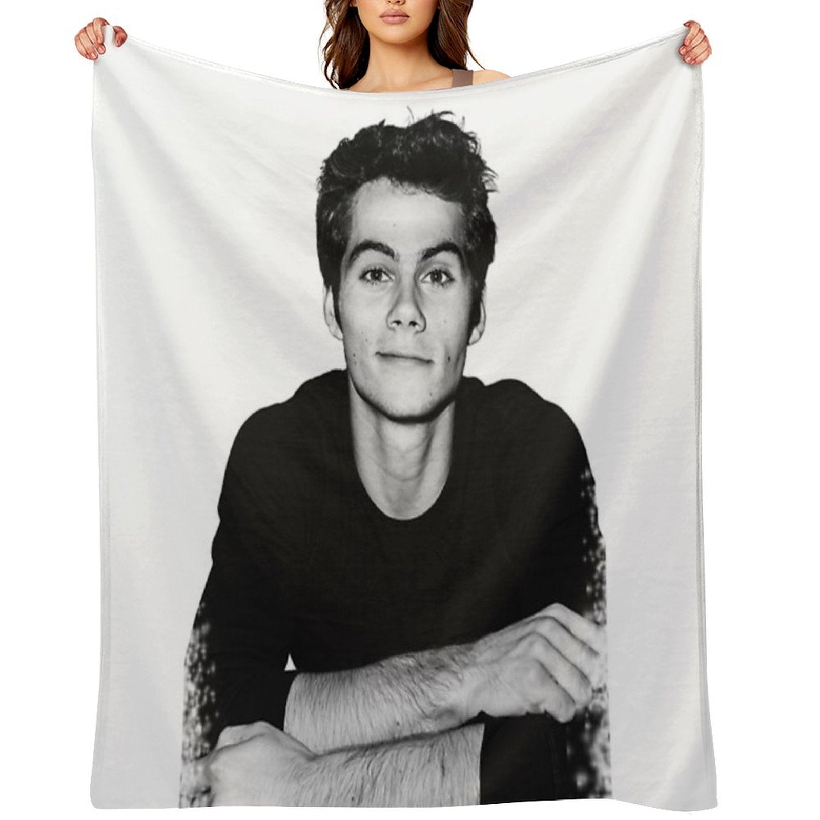Dylan O'Brien Machine-washable Throw Blanket