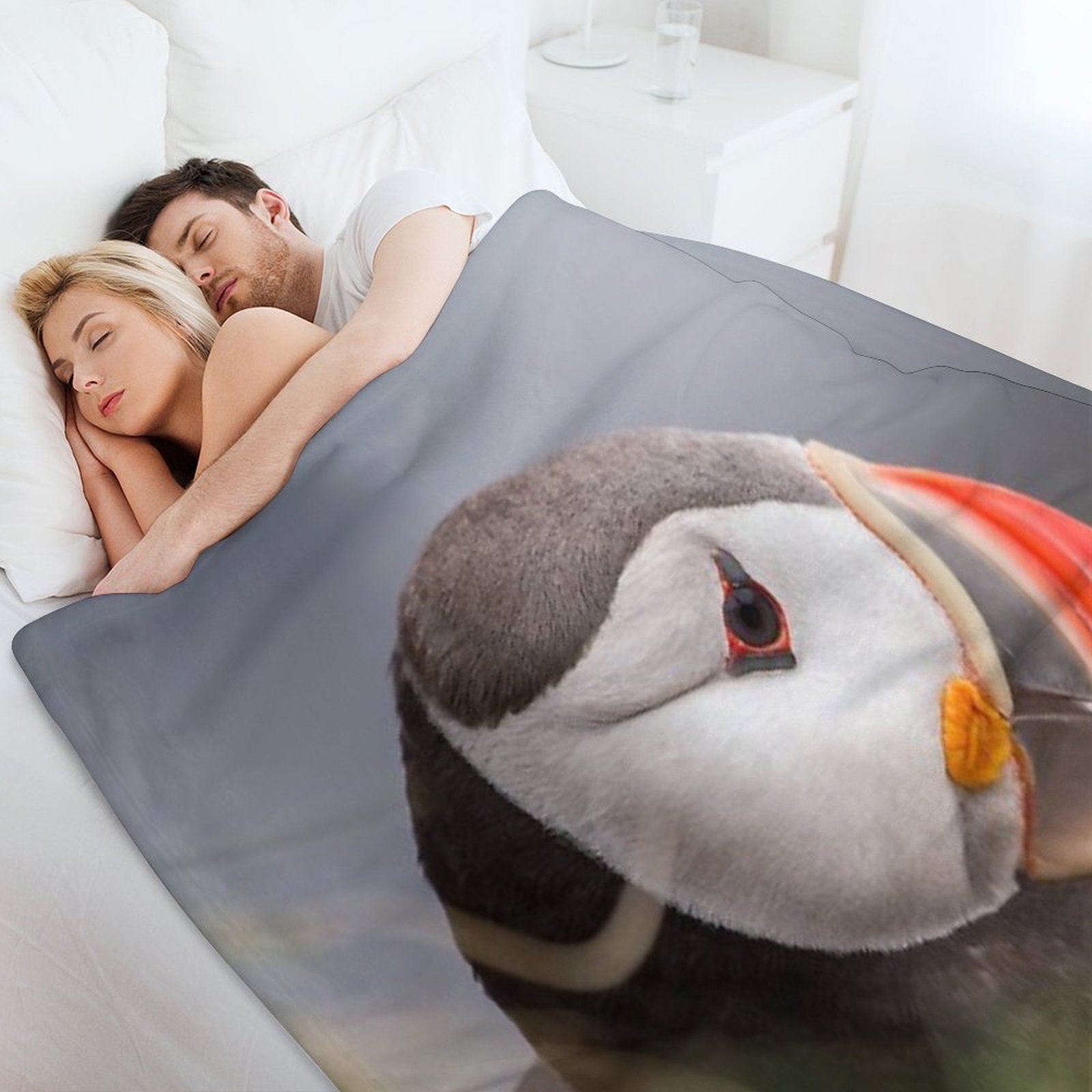Puffin All-season Throw Blanket
