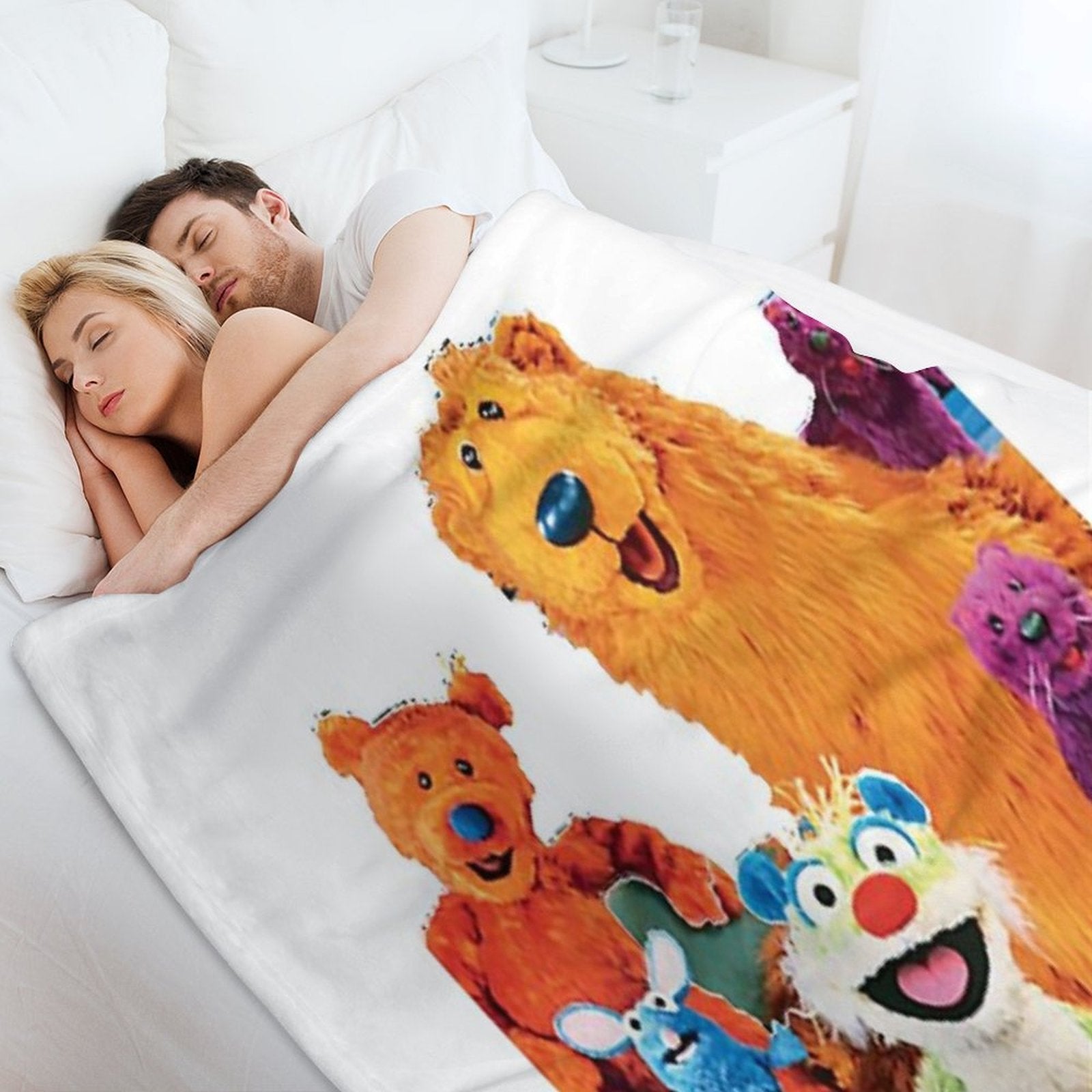 Bear in The Big Blue House Wrinkle-free Throw Blanket